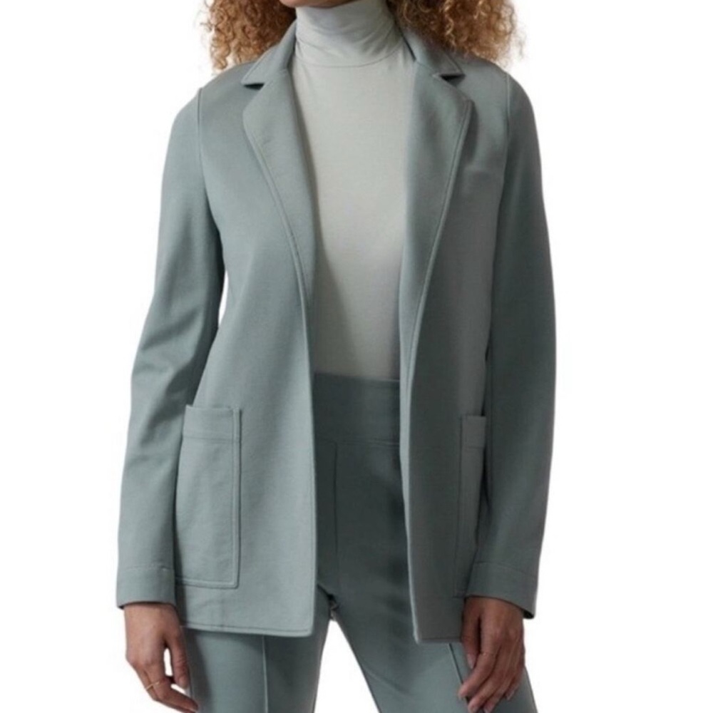 Athleta Eastbound Blazer Minimalistic Gray / Sage Green